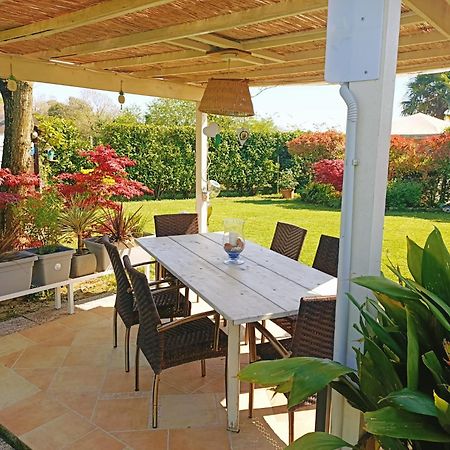 Villa Sabry Turriaco Exteriér fotografie